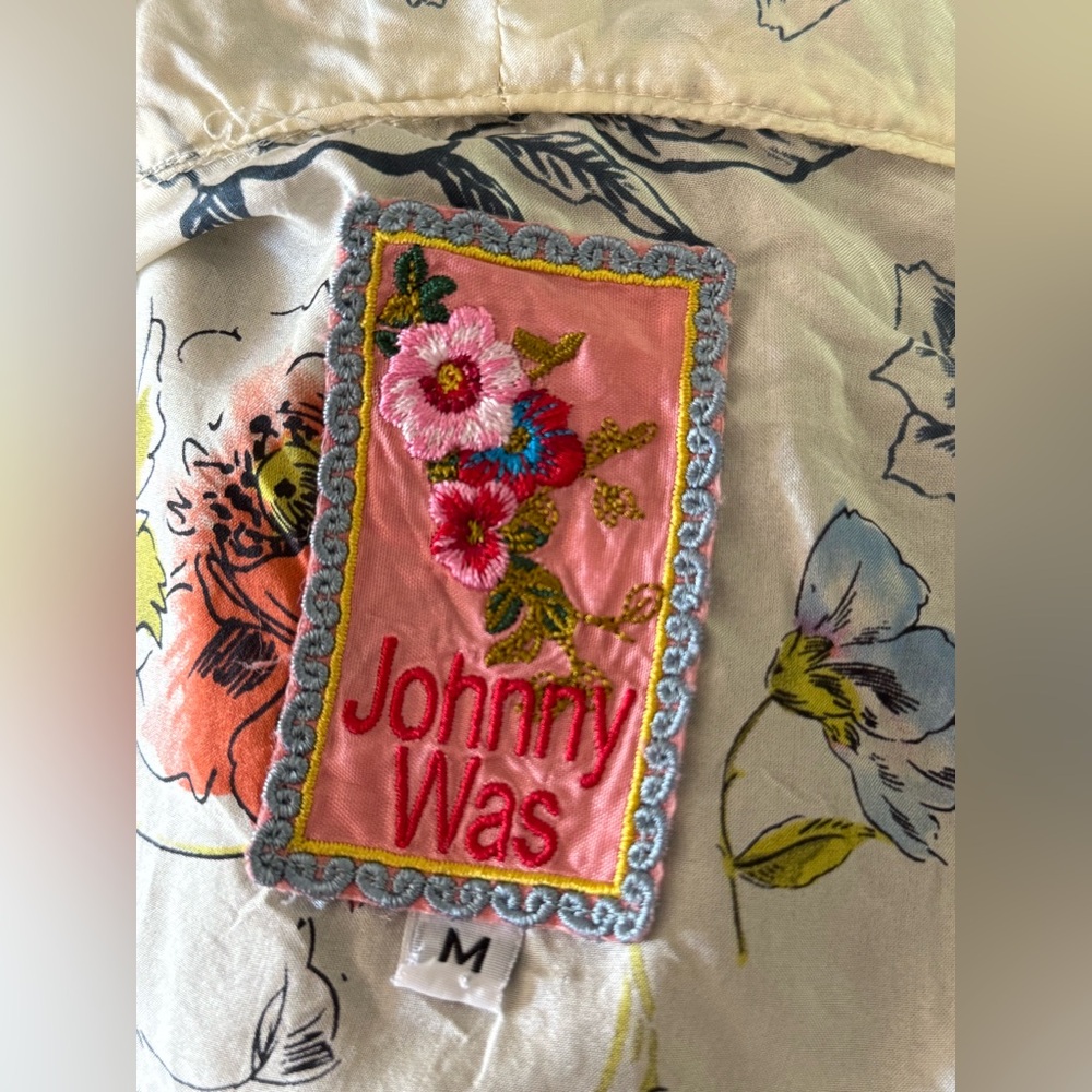 Johnny Was Floral 100% Silk Embroidered Ribbon Tunic Blouse Cream Size-M - Picture 5 of 10
